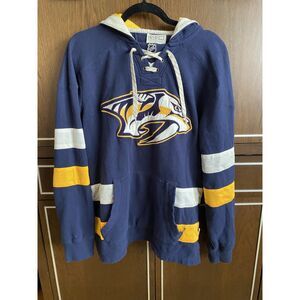Women's NHL Predators sweatshirt/hoodie Size medium
